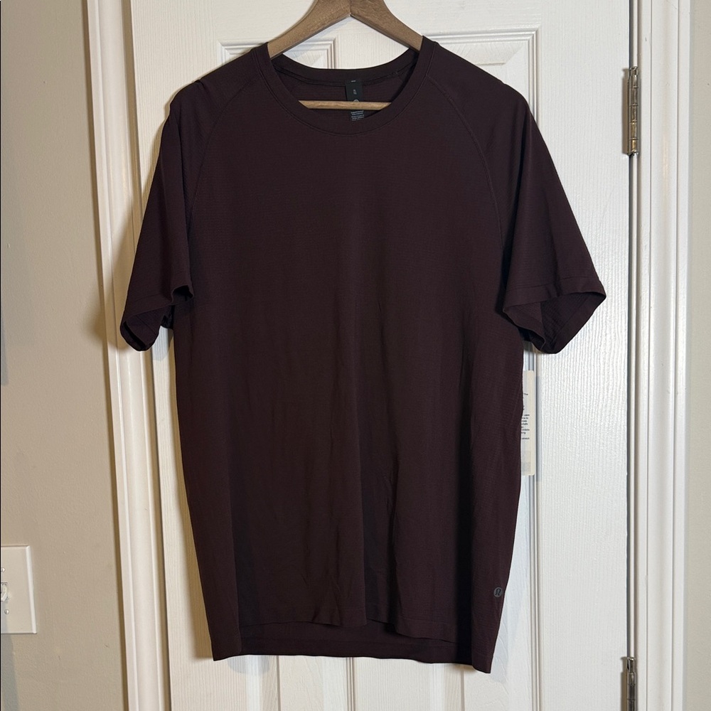 Men's maroon colored Metal Vent Tech Short Sleeve